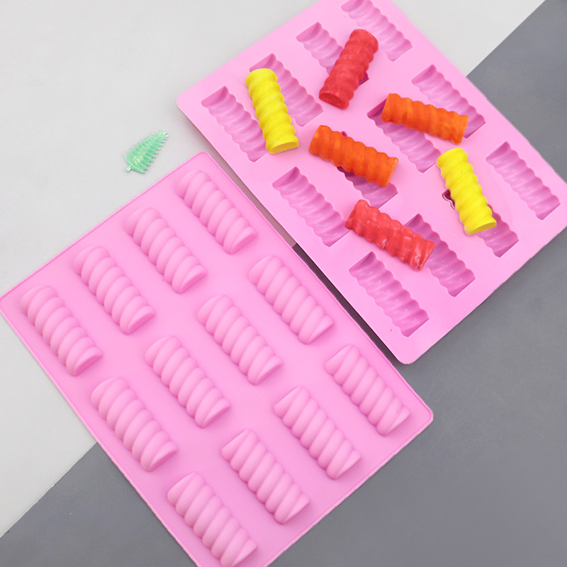 新しいチョコレートバーシリコーン型スティッククッキーベーキン - Silicone Mold Tray のレビューと価格